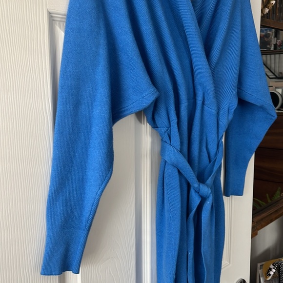 Maternity Dress - Picture 7 of 12